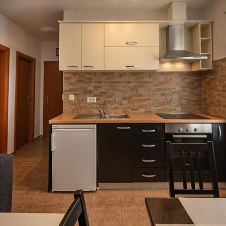 ביוגראד נה מורו Apartment Nina מראה חיצוני תמונה